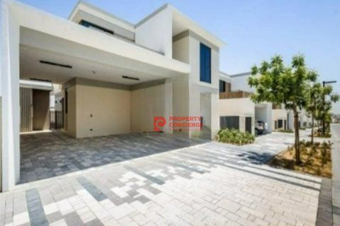 Villa de 5 dormitorios en Harmony, UAE No. 39589