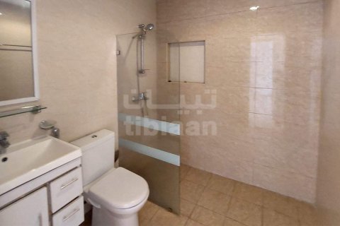 Apartment de 2 dormitorios en Bawshar, Oman No. 53669 5