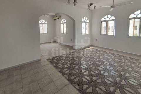 Apartment de 3 dormitorios en Muscat, Oman No. 53668 3