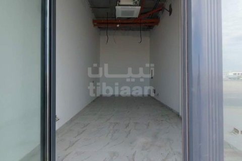 38.8m² Shop in As Sib, Oman No. 53663 5