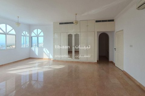 Villa Gemela de 6 dormitorios en Muscat, Oman No. 53811 5