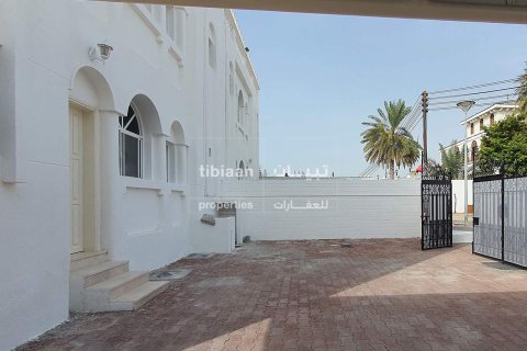 Villa Gemela de 6 dormitorios en Muscat, Oman No. 53811 14