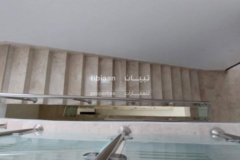 400m² Villa in Al Ansab, Oman No. 53807 10