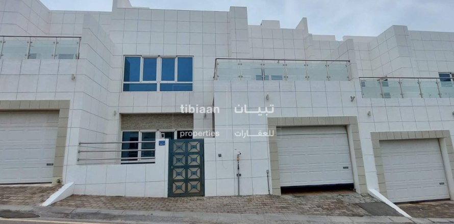 Studio Villa in Al Ansab, Oman No. 53807