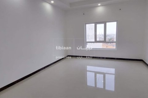 400m² Villa in Al Ansab, Oman No. 53807 12