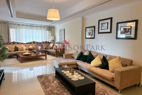 Apartment de 1 dormitorio en Doha, Qatar No. 57716 3