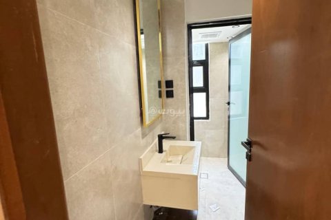 Villa de 6 chambres à Riyadh, Saudi Arabia No. 99540 8