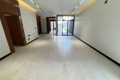 Villa de 6 chambres à Riyadh, Saudi Arabia No. 99540 9