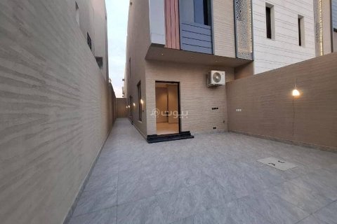 2 bedrooms Apartment in Riyadh, Saudi Arabia No. 99543