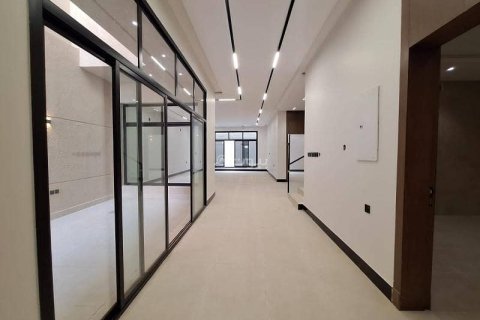 Villa de 4 chambres à Riyadh, Saudi Arabia No. 99545 6