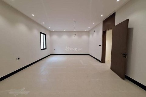 Villa de 4 chambres à Riyadh, Saudi Arabia No. 99545 11