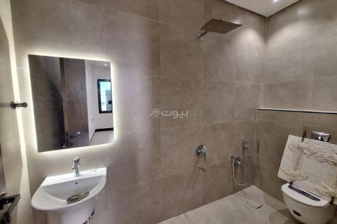 Villa de 4 chambres à Riyadh, Saudi Arabia No. 99545 17