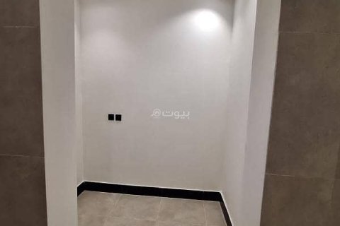 Villa de 4 chambres à Riyadh, Saudi Arabia No. 99545 7