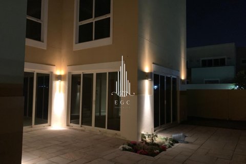 Townhouse de 4 chambres à Al Raha Gardens, UAE No. 34699 6
