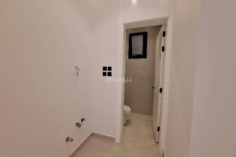 Квартира с 6 спальнями в Эр-Рияд, Саудовская Аравия №60342 11
