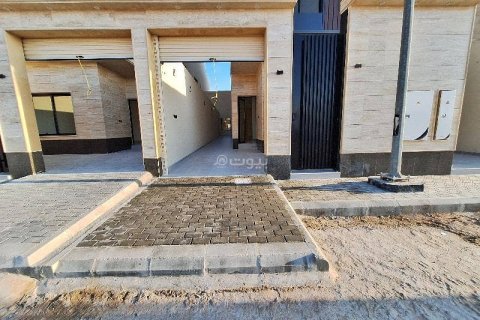 Квартира с 6 спальнями в Эр-Рияд, Саудовская Аравия №60342 3