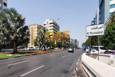 1114.8m² Building in Deira, UAE No. 4677