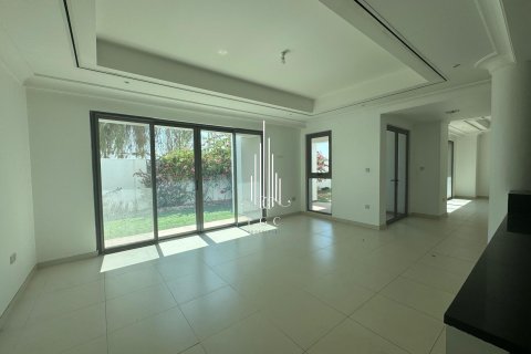 Villa de 4 chambres à Al Bateen, UAE No. 41416