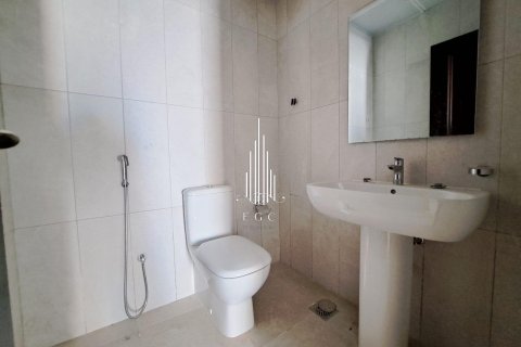 Villa de 3 chambres à Airport Road, UAE No. 36728 17