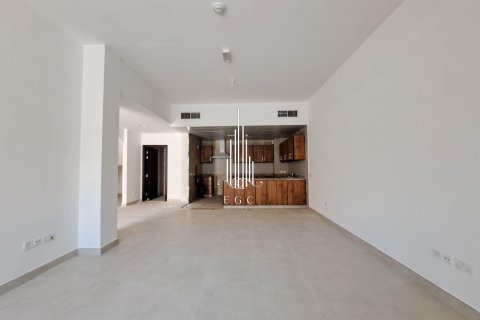 Villa de 3 chambres à Airport Road, UAE No. 36728 4