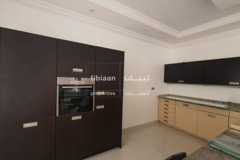 3 bedrooms Twin Villa in Al Khuwair, Oman No. 53801 6