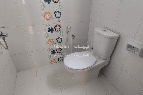 3 bedrooms Apartment in As Sib, Oman No. 53804 8