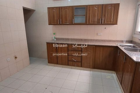 3 bedrooms Apartment in As Sib, Oman No. 53804 7