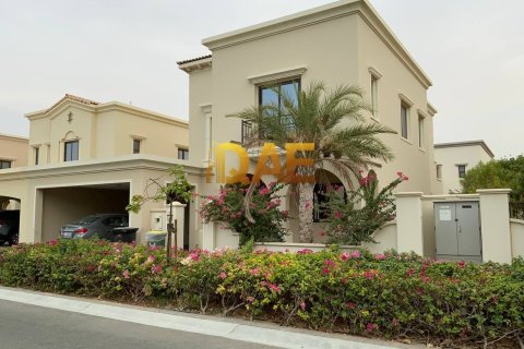 5 bedrooms Villa in Lila, UAE No. 3736
