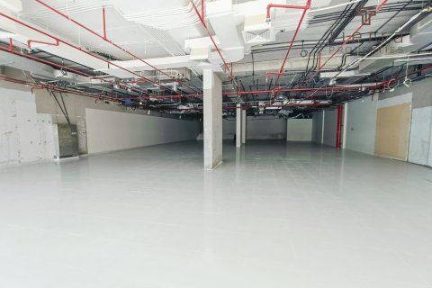 1021.9m² Warehouse in Al Quoz, UAE No. 24432