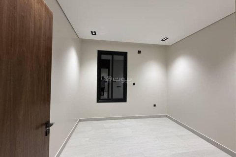 4 bedrooms Apartment in Riyadh, Saudi Arabia No. 61529 9