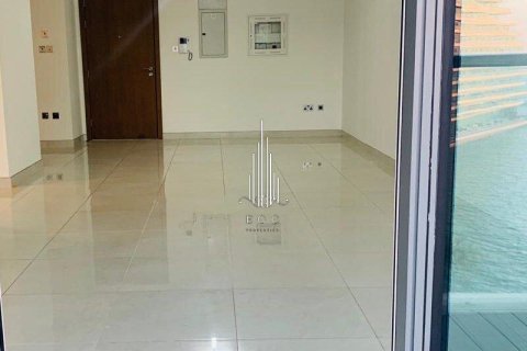2 bedrooms Apartment in Al Raha Beach, UAE No. 24943 6