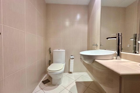 Apartment de 4 dormitorios en Al Hamra Village, UAE No. 34110 12