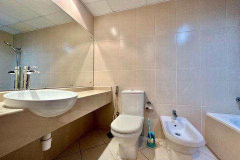 Apartment de 4 dormitorios en Al Hamra Village, UAE No. 34110 27