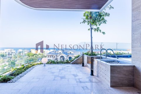 4 bedrooms Duplex in Doha, Qatar No. 56727