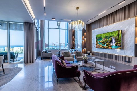 4 غرف نوم منزل ذو طابقين في الدوحة, Qatar رقم 56727 16