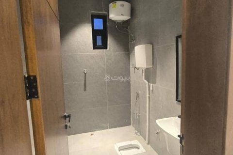 Villa de 5 dormitorios en Riyadh, Saudi Arabia No. 61559 6