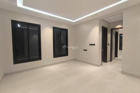 Villa de 5 dormitorios en Riyadh, Saudi Arabia No. 61559 8