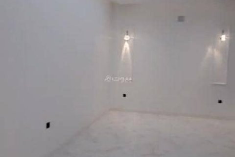 Apartment de 3 dormitorios en Riyadh, Saudi Arabia No. 61697 5