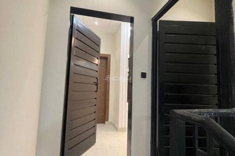 Apartment de 3 dormitorios en Riyadh, Saudi Arabia No. 61701 3