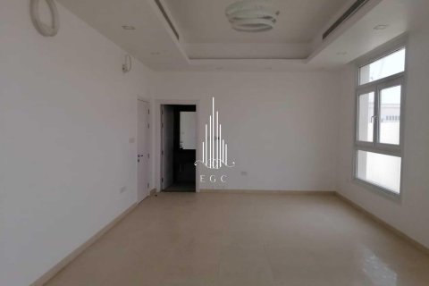 4 غرف نوم فيلا في Mohamed Bin Zayed City, الإمارات العربية المتحدة رقم 24824