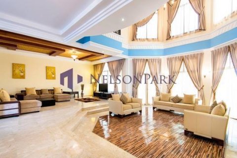 Villa de 5 dormitorios en Doha, Qatar No. 57398 4