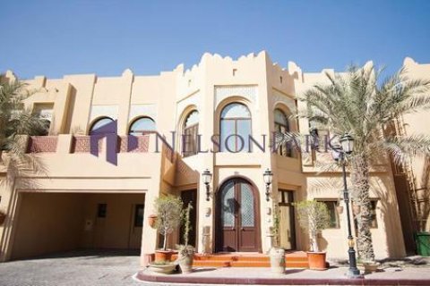 5 غرفة نوم  فيلا في الدوحة, Qatar رقم 57398
