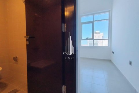 Appartement de 3 chambres à Electra Street, UAE No. 49730 4