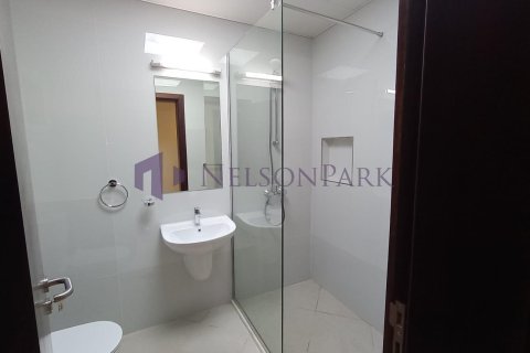 Apartment de 2 dormitorios en Doha, Qatar No. 57618 5