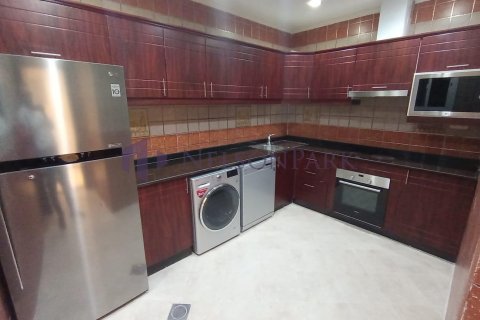 Appartement de 3 chambres à Doha, Qatar No. 57642 14