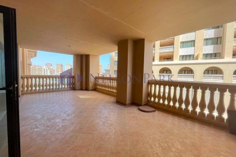 1 bedroom Apartment in Doha, Qatar No. 56598 3