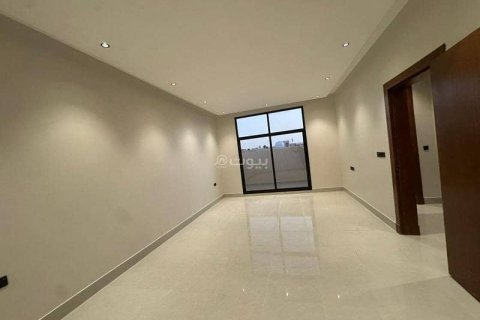 3 bedrooms Apartment in Riyadh, Saudi Arabia No. 69141 7