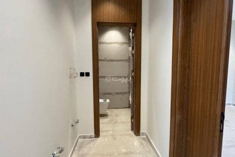 Villa de 3 chambres à Riyadh, Saudi Arabia No. 69140 9