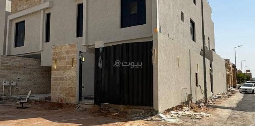 Villa de 3 chambres à Riyadh, Saudi Arabia No. 69140