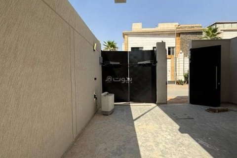 Villa de 3 chambres à Riyadh, Saudi Arabia No. 69140 3